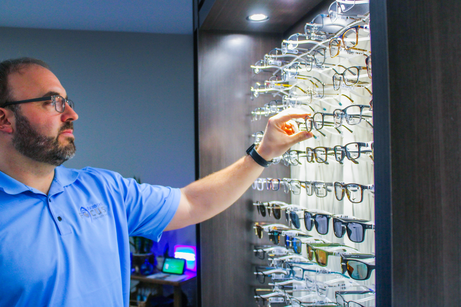 Eyeglasses Display